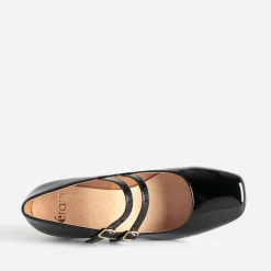 Babies à talon noire vernie à fines brides