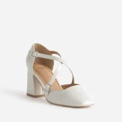 Babies écru vernie brides croisées