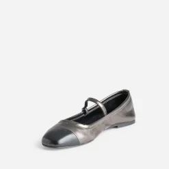 Babies gris métallisé cuir bout noir