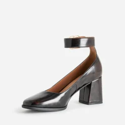 Babies marron foncé à talon