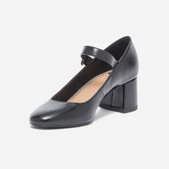 Babies noire à boucle ronde