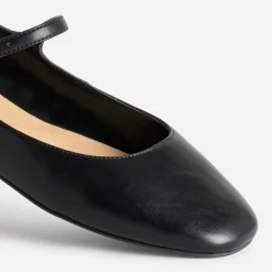 Babies noire à bout carré