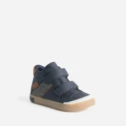 Basket BUGGY marine et motif chevrons gris