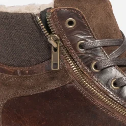 Basket marron en cuir fourrée