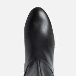 Botte à talon noire en cuir