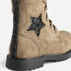 Bottine BUGGY éco-conçue kaki en cuir velours décor étoile