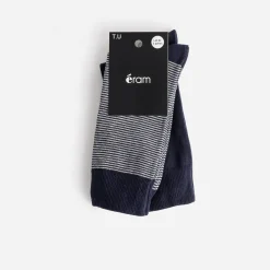 Chaussettes bleu marine et motif rayures