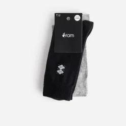 Chaussettes noires et grises