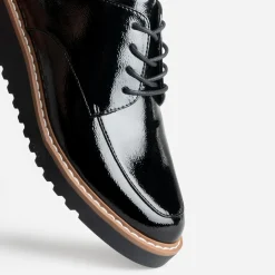 Derby compensé noir verni