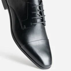 Derby noir bout droit