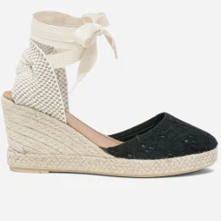 Espadrille compensée noire en toile avec broderie anglaise