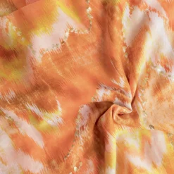 Foulard TEXTO orange imprimé tie & dye
