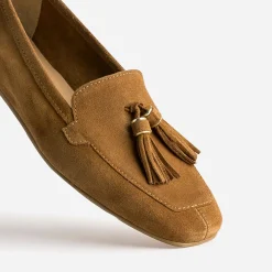Mocassin camel cuir velours à pampilles