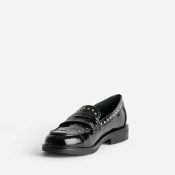 Mocassin noir verni clouté