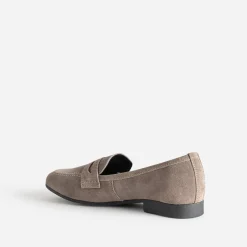 Mocassin taupe en cuir velours