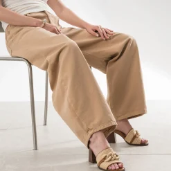 Mule à talon beige effet raphia