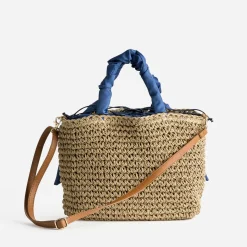 Panier beige foncé tressé à anses bleues