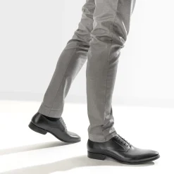 Richelieu noir en cuir