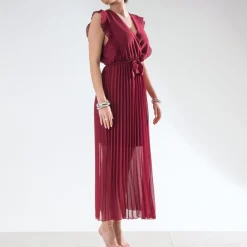 Robe longue TEXTO rouge foncé plissée