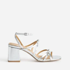 Sandale argentée à brides