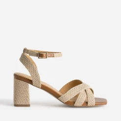 Sandale beige tressé à talon
