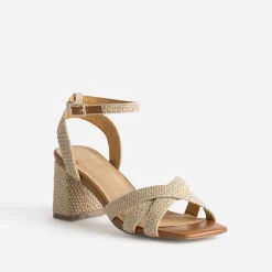 Sandale beige tressé à talon