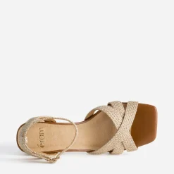 Sandale beige tressé à talon