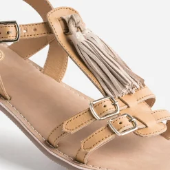 Sandale BUGGY camel en cuir avec pompons