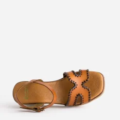 Sandale compensée cognac cuir tressé marron