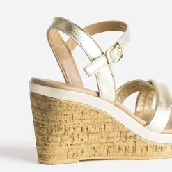 Sandale compensée dorée en cuir