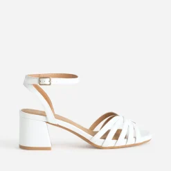 Sandale écrue à brides