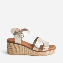 Sandale dorée éco-conçue en cuir