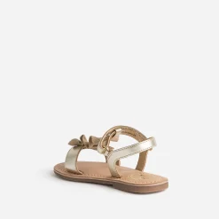 Sandale dorée en cuir avec volant