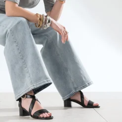 Sandale ERAM FLEX noire en cuir