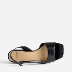 Sandale noire vernie cut-out