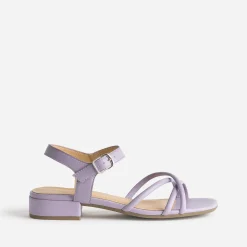 Sandale plate lilas en cuir
