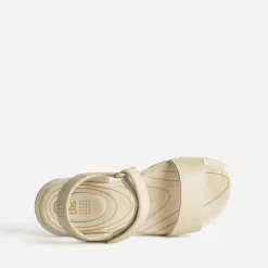 Sandale TBS beige en cuir à scratch