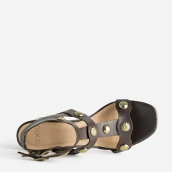 Sandale TEXTO marron cuir détails bijoux