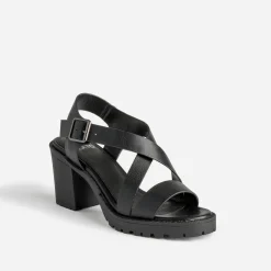 Sandale TEXTO noire en cuir semelle crantée