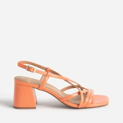 Sandales à talon orange