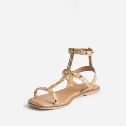 Sandale-spartiate TEXTO camel en cuir clouté