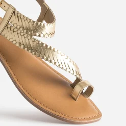 Sandale-tong TEXTO dorée cuir tressé