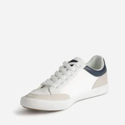 Tennis blanche en toile