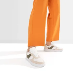 Tennis blanche, beige et kaki