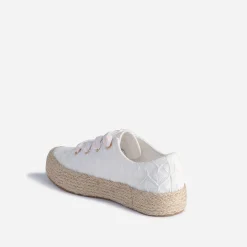 Tennis blanche brodée dentelle éco-conçue