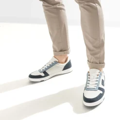 Tennis blanche, marine, bleu et camel