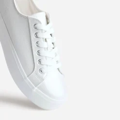 Tennis TEXTO blanc irisé embossée effet python