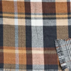 Étole bleu à double motifs carreaux